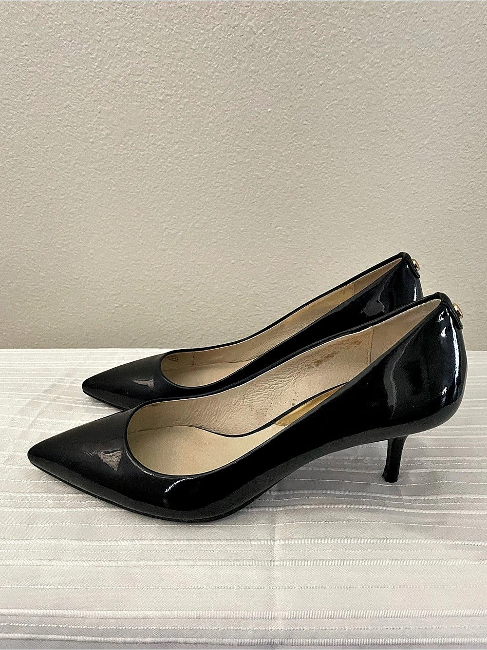 Michael Kors Flex Kitten-Heel Pump Black Pointed-Toe Pumps 7.5 - Picture 5 of 11